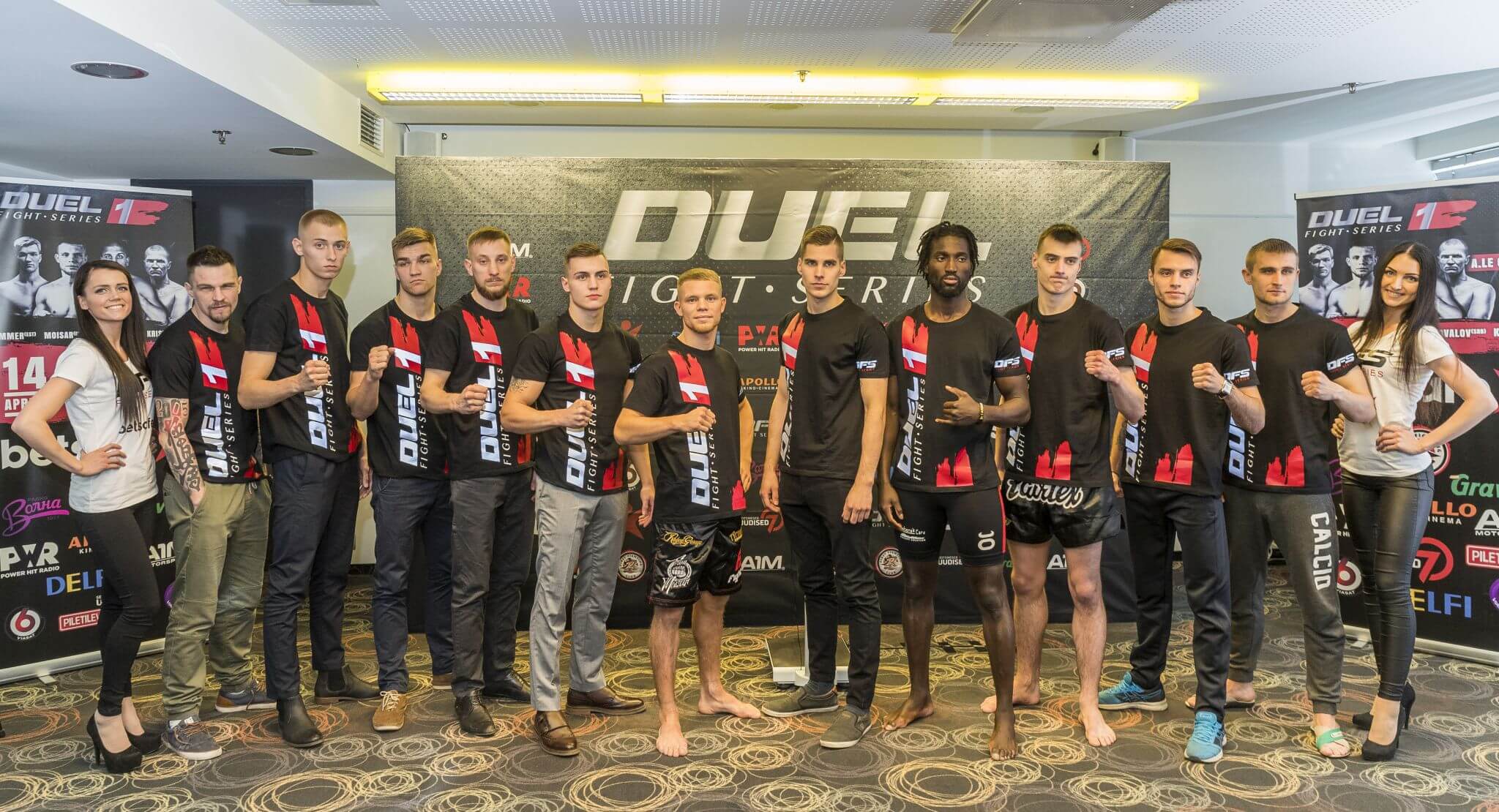 FOTOD KAALUMISELT! Duel 1 Fight võitlejad nägid oma vastaseid silmast silma