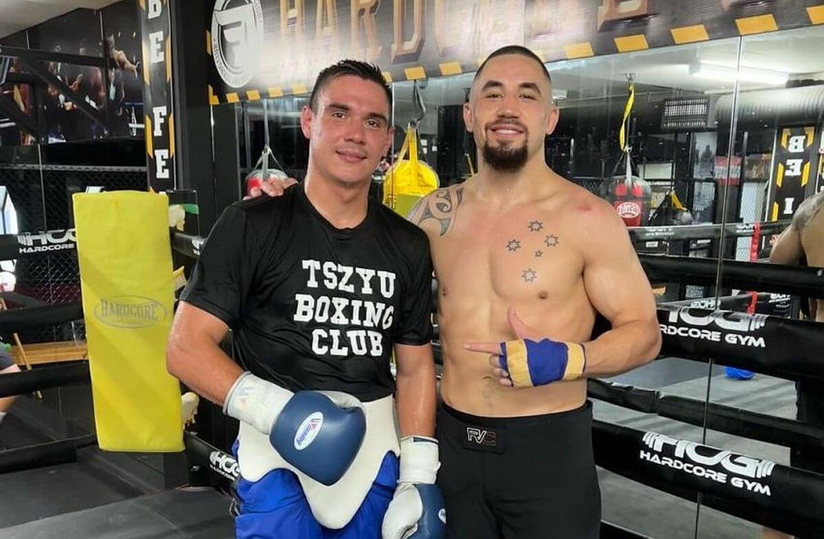 Tim Tszyu treenis Robert Whittakeriga