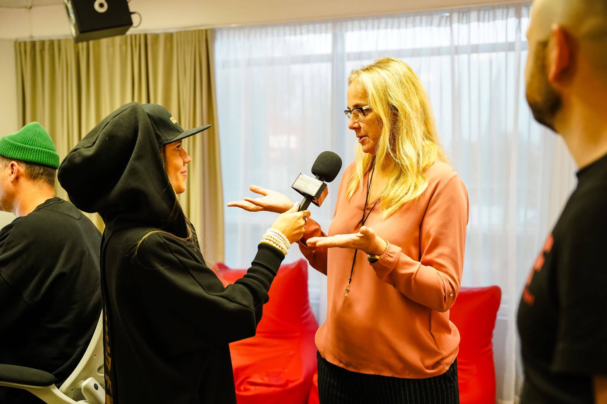 Monika Kuzmina ja Pille Minev. Foto: GoodFight, Evelin Kruus