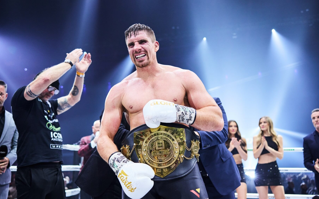 GLORY 100 ringi astub Rico Verhoeven