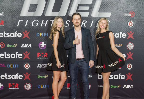 Duel 1 Fight 009