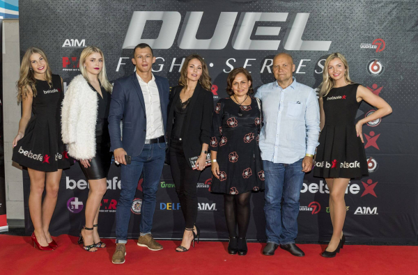 Duel 1 Fight 025