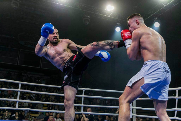 Duel 1 Fight 034