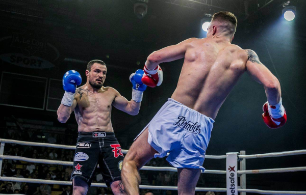 Duel 1 Fight 036