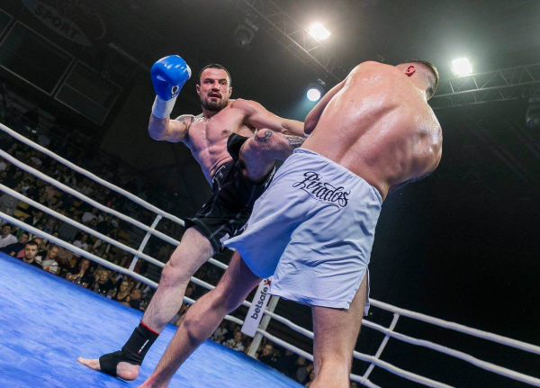 Duel 1 Fight 040