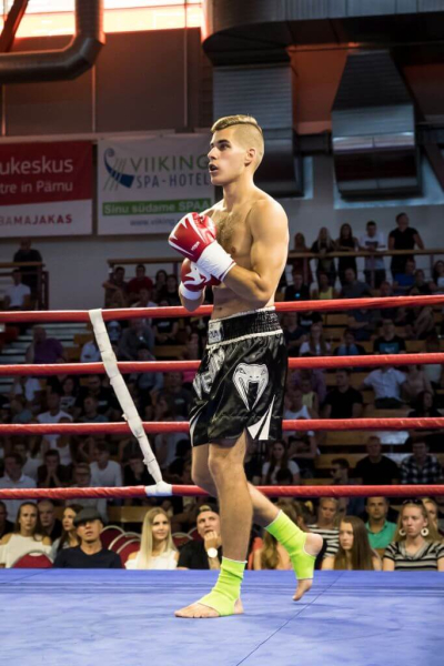 Fightland 04