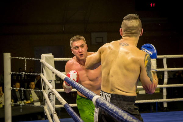 Joa vs Tipp 24