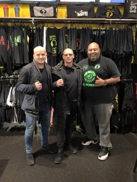 Glory15